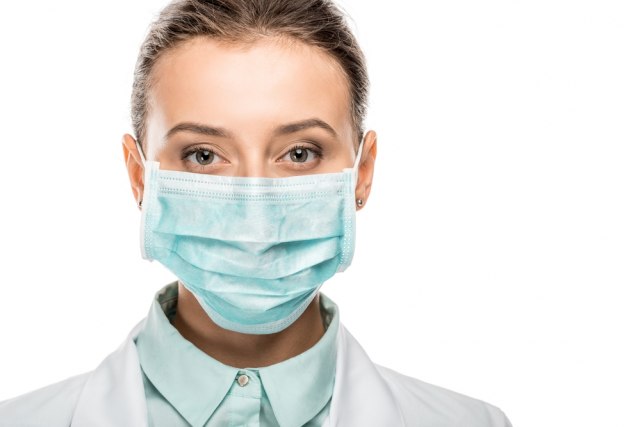 Biće skuplja: Naučnici razvijaju masku koja ubija virus na 90 stepeni